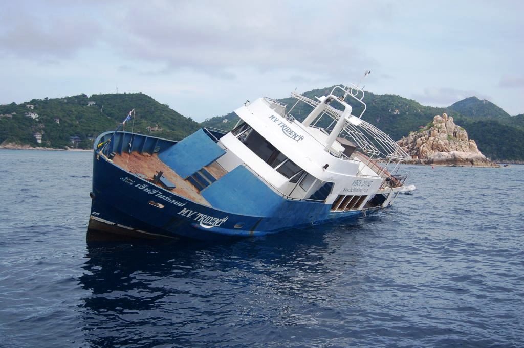 islatortugadivers.com-koh-tao-trident-wreck-diving