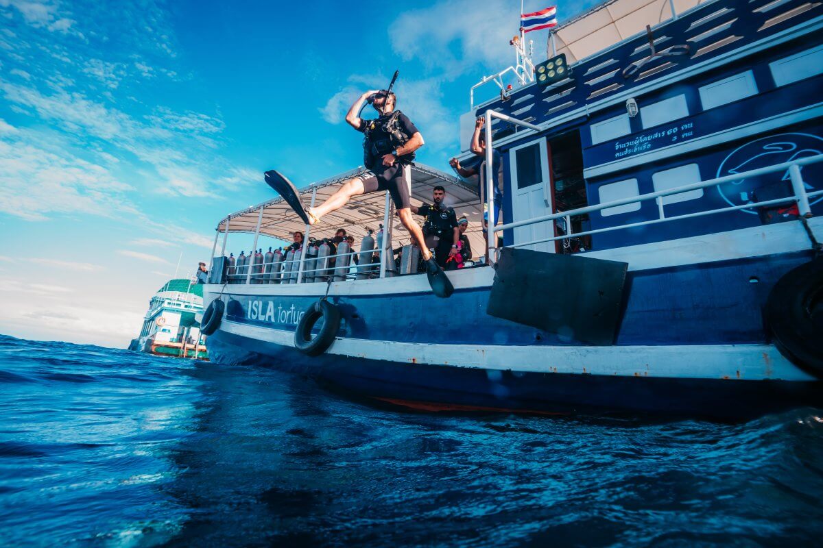 fun diving in koh tao