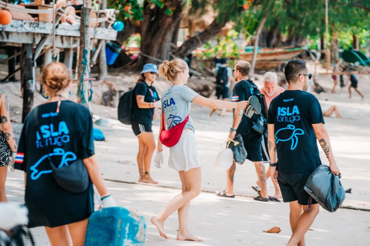 Prácticas de conservación marina en Koh Tao