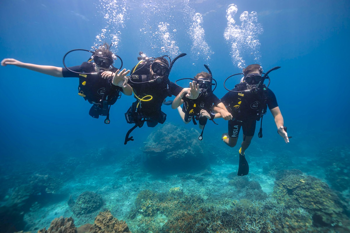 padi open water course on koh tao in thailand