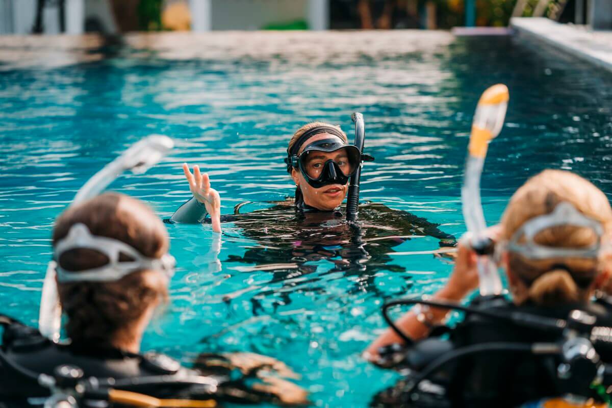 scuba review course in koh tao