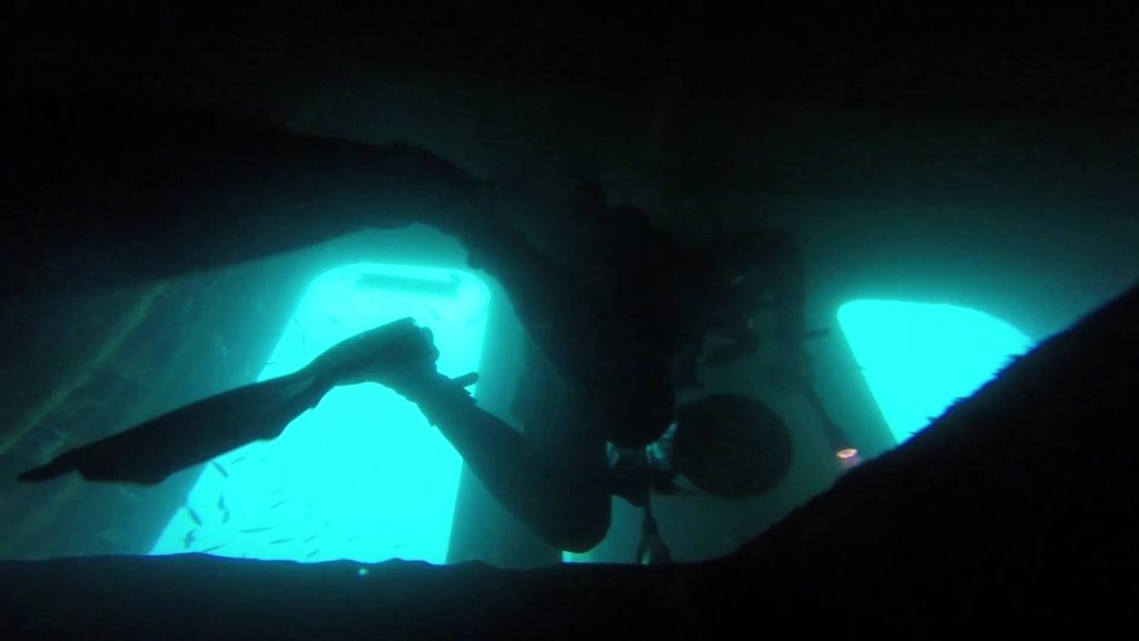 islatortugadivers.com-koh-tao-torpedo-wreck-diving-