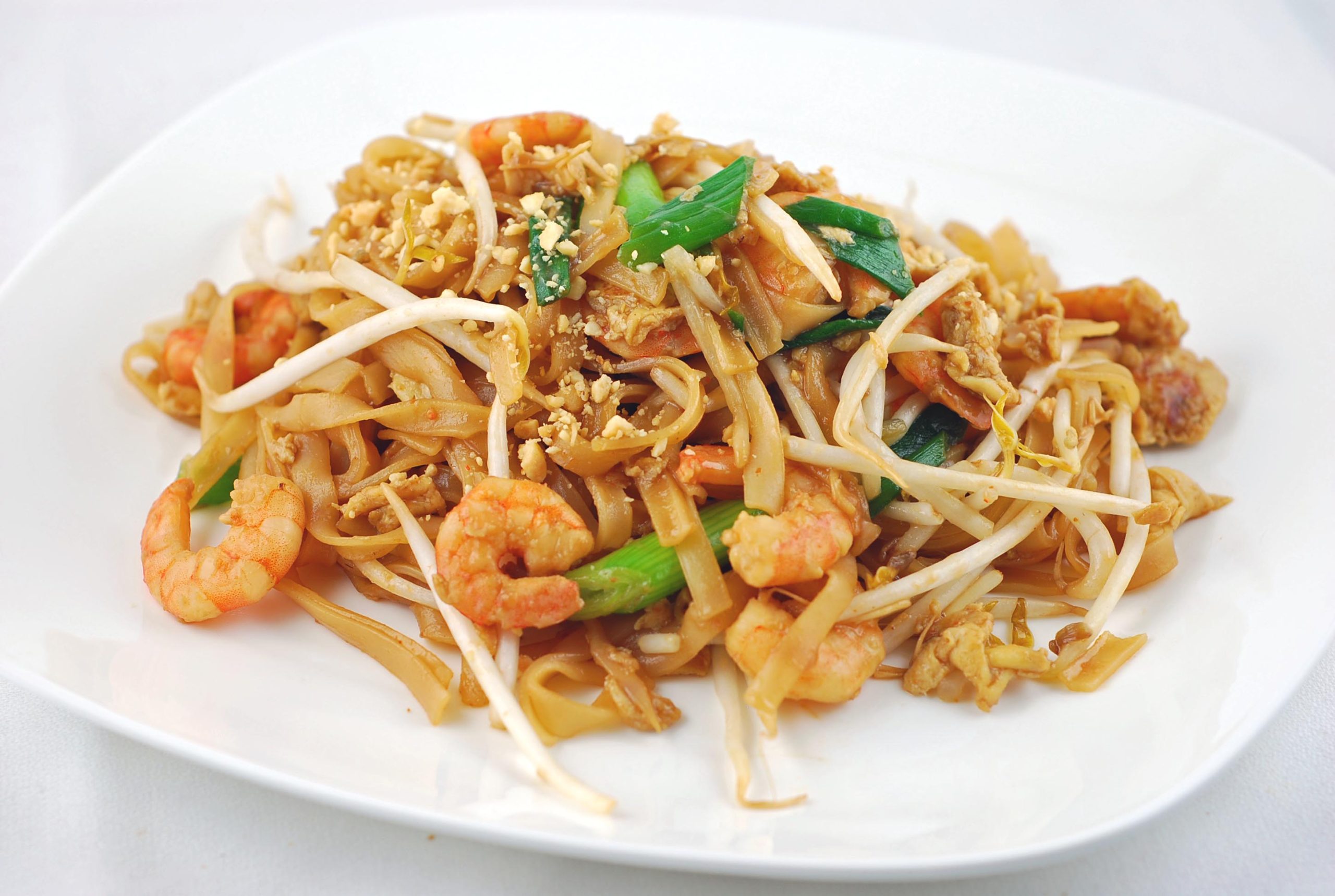www.islatortugadivers.com-isla-tortuga-divers-koh-taoshrimp-pad-thai
